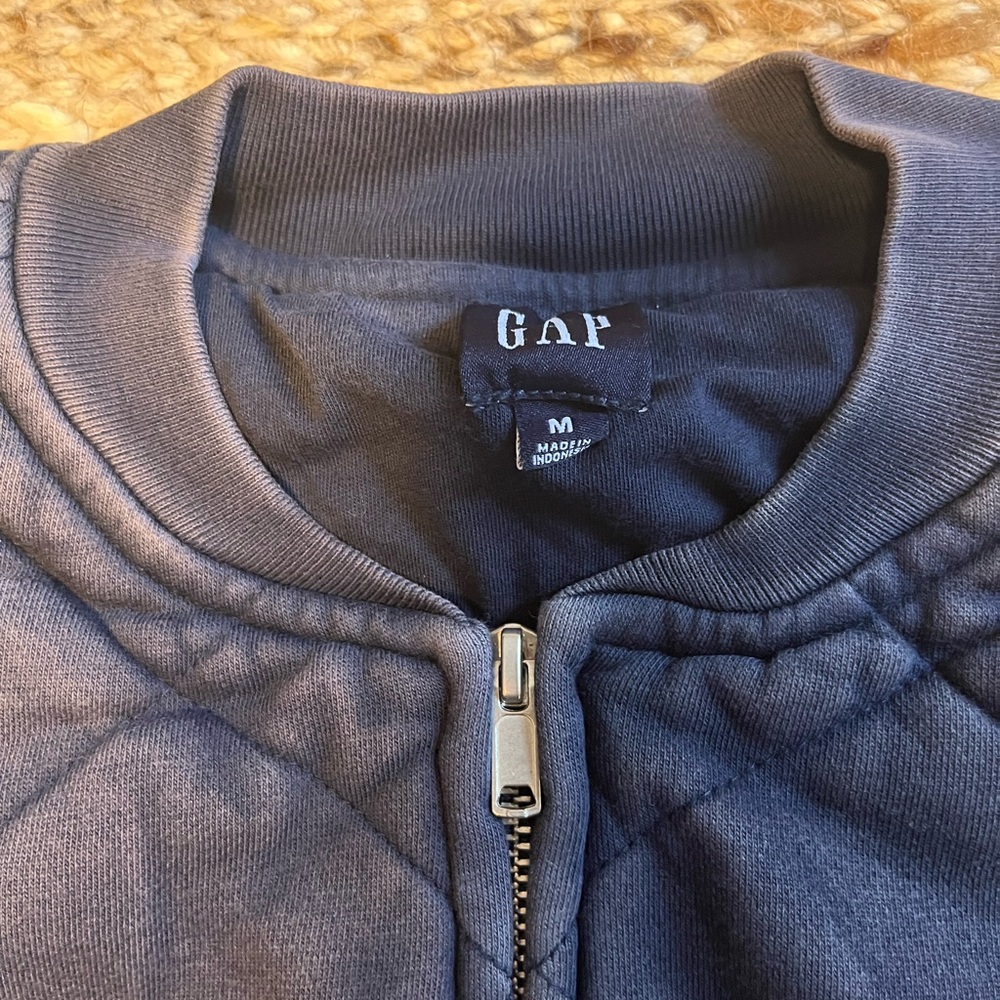 GAP Navy Quilted Puffer Jacket - Picture 2 of 5
